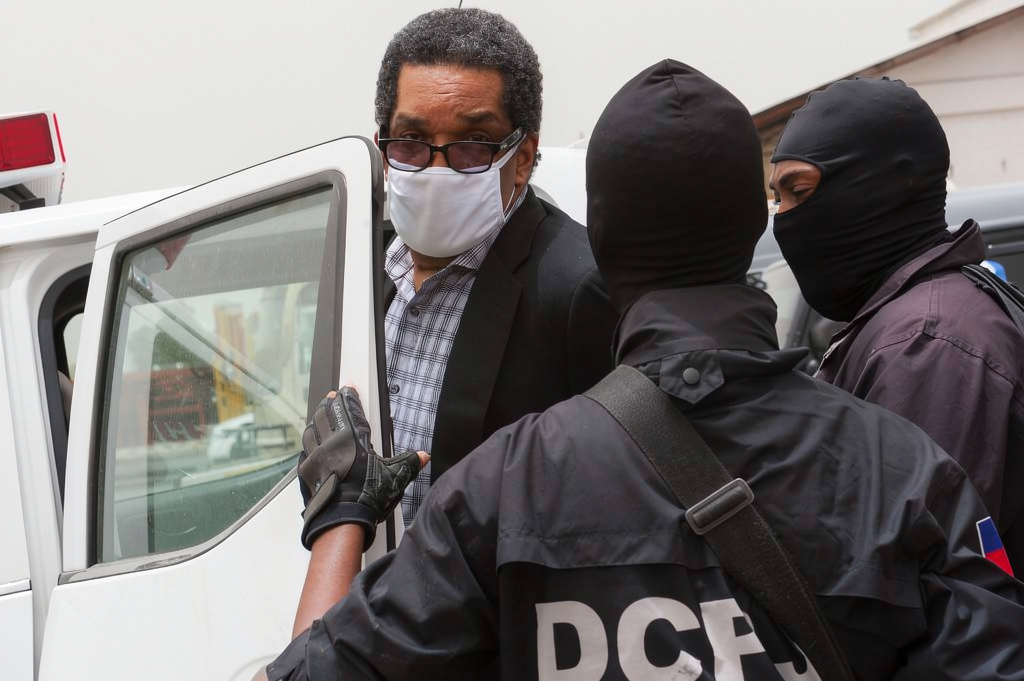 Justice ou privilège : Le cas Emmanuel Constant et le miroir de notre humanité